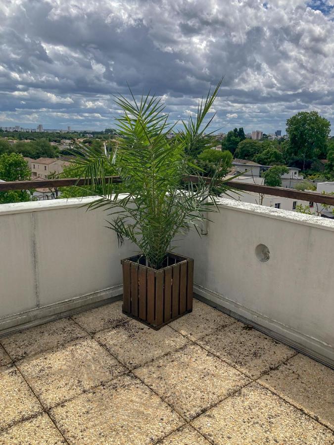 Proche Bordeaux Appartement 75 M2 Rooftop Bruges Exteriör bild
